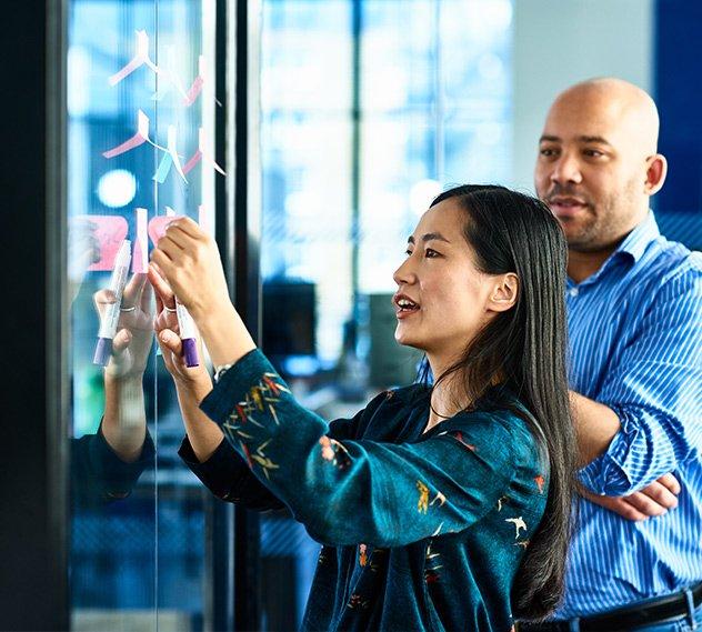 digital-leadership-showcase-post-notes-slice